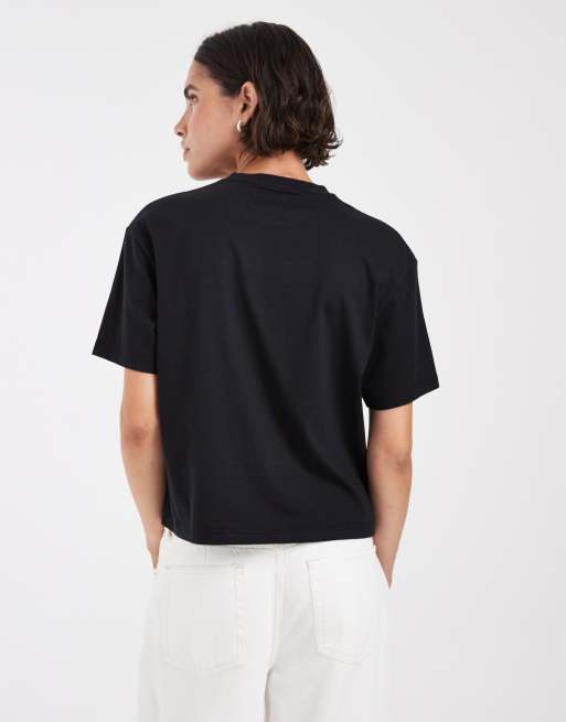 Fred Perry - T-shirt nera con logo ricamato, 4 di 4
