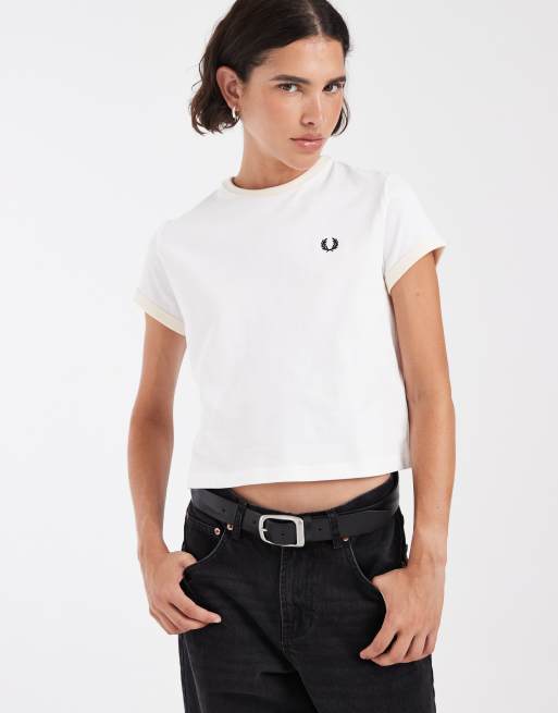 Fred Perry T-shirt z tylną grafiką Laurel Wreath w kolorze białym, 3 z 4