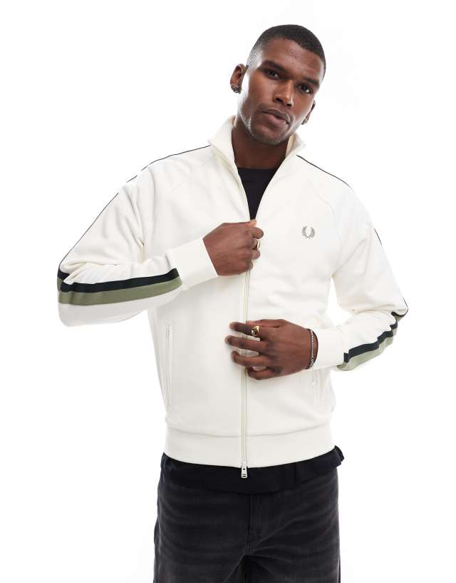 FRED PERRY ホワイトセットアップ Fred Perry tape track jacket in ecru | ASOS