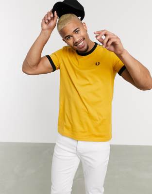 camiseta fred perry amarilla