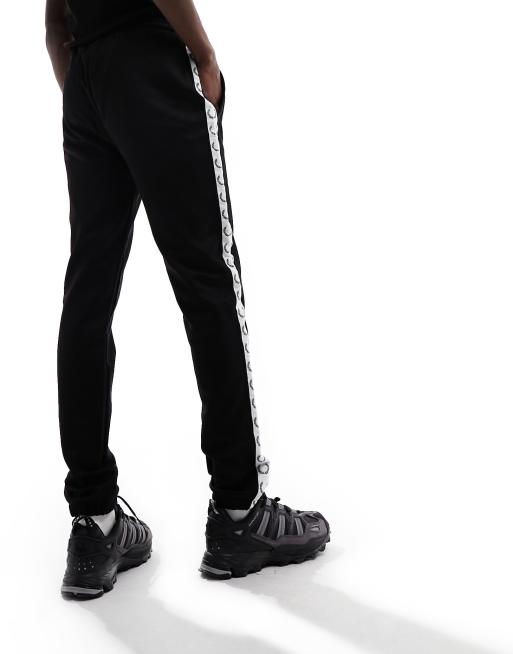Fred Perry taped track joggers in black, 3 of 5