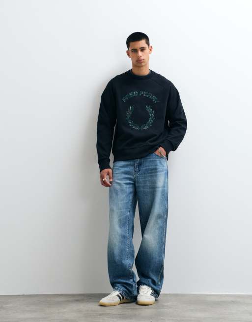 Fred Perry tartan applique sweatshirt in navy, 2 of 5