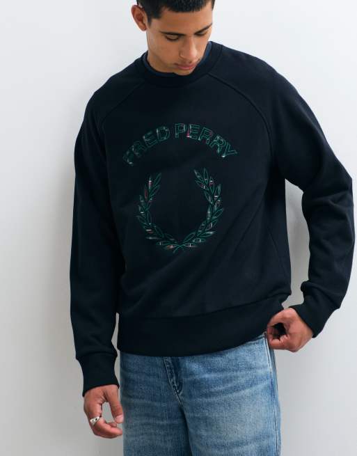 Fred Perry tartan applique sweatshirt in navy, 3 of 5