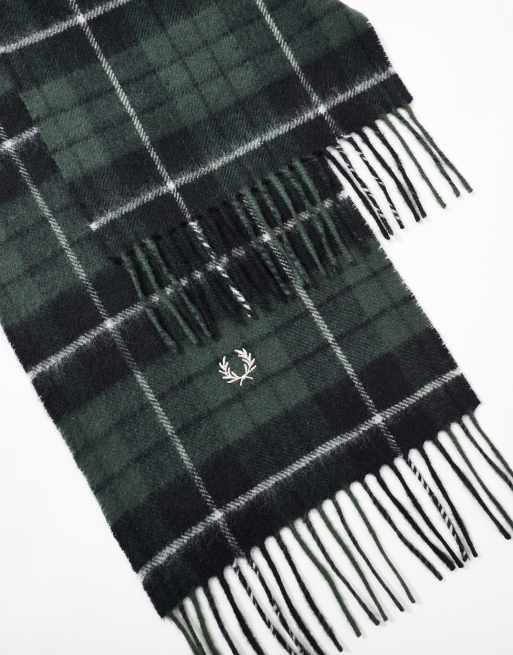 小物 Fred Perry Brushed Wool Tartan Scarf Fred Perry brushed wool tartan scarf in red | ASOS