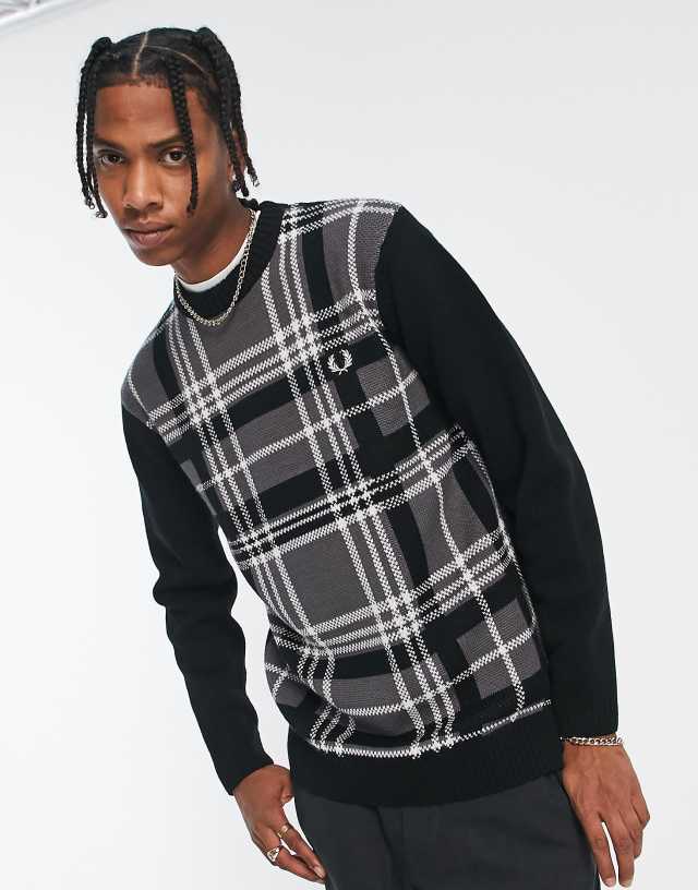 Fred Perry - tartan panel jumper in black