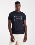 [Fred Perry] Fred Perry tennis court print t-shirt in navy S NAVY