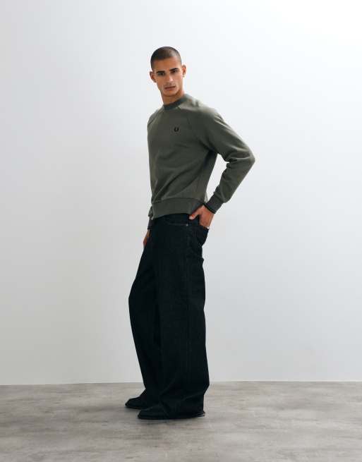Fred Perry tipped crewneck sweatshirt in dark airforce khaki, 5 of 10