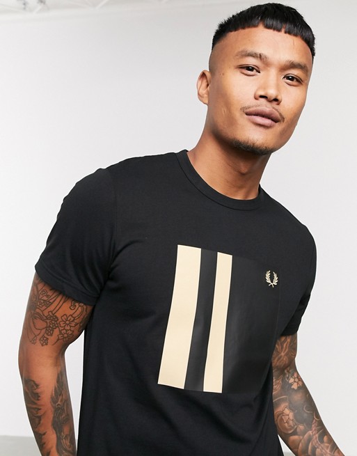 Fred Perry tipped graphic t-shirt in black