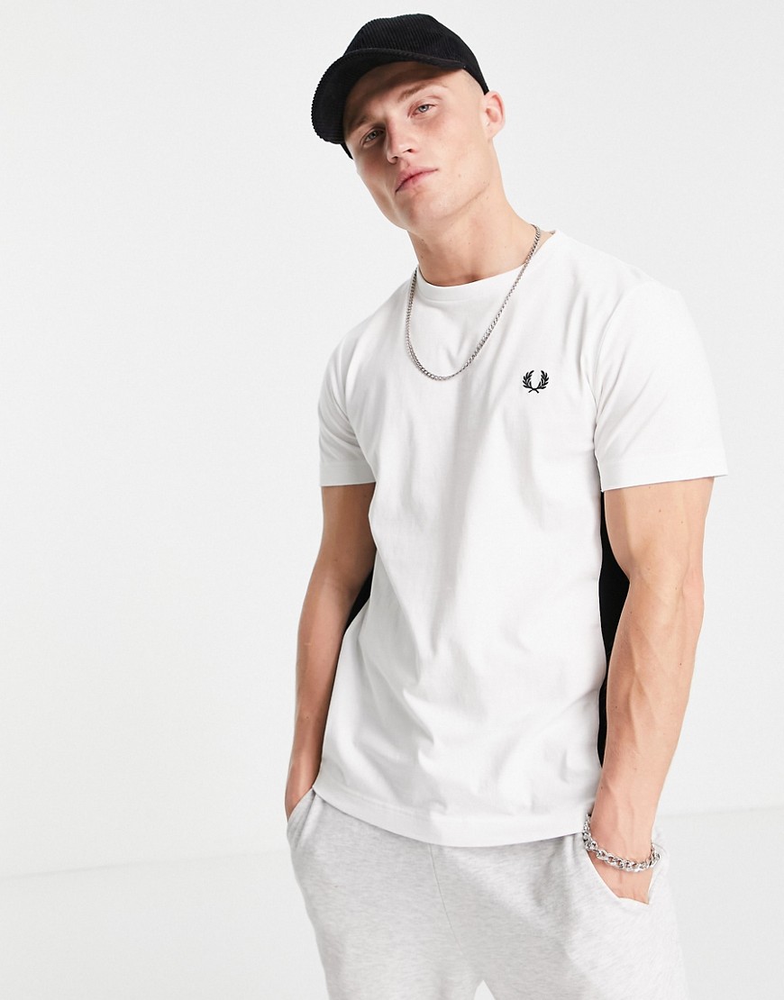 Fred Perry twin tipped panel t-shirt in white