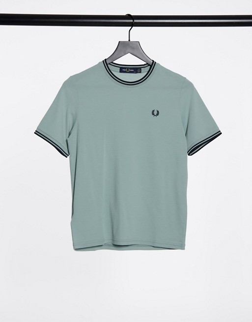Fred Perry twin tipped pique t-shirt in grey