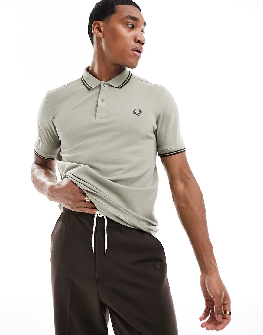 Fred Perry twin tipped polo in light green-Neutral