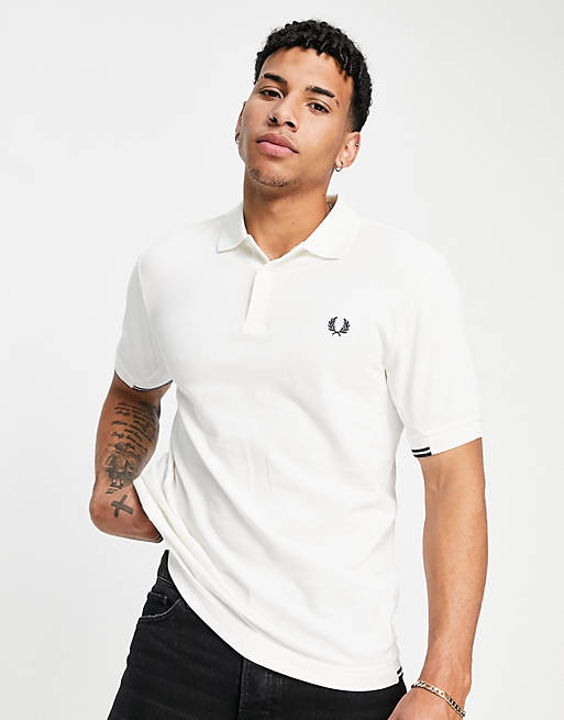 Men Fred Perry twin tipped polo in white 