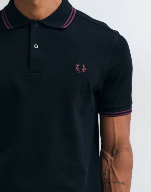Fred Perry twin tipped polo shirt in black with plum tipping , 2 of 5