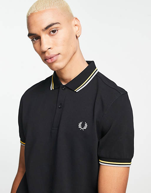 Gelijkmatig bekennen meest Fred Perry twin tipped polo shirt in black | ASOS