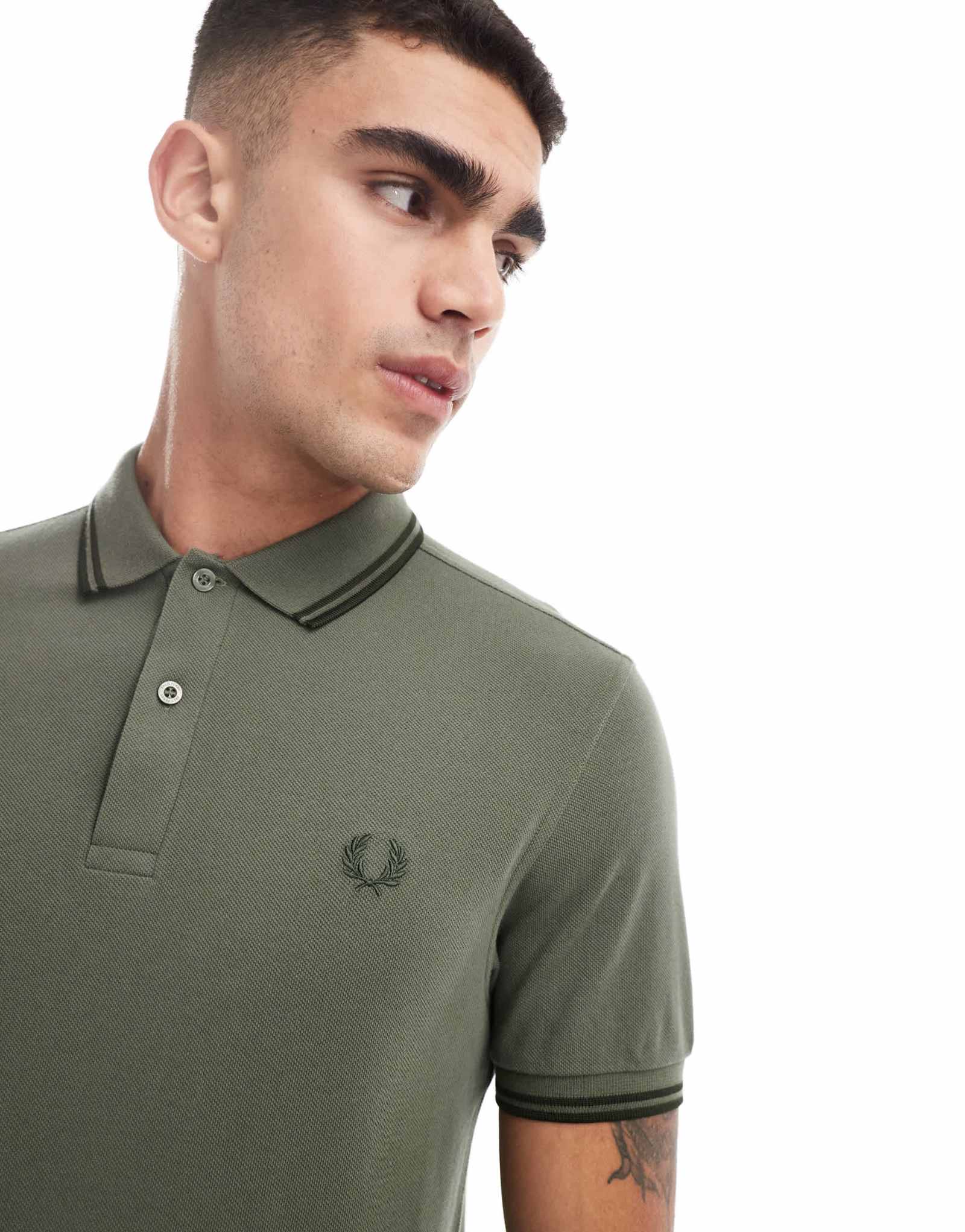 Рубашка поло Fred Perry с двойным воротником зеленого цвета