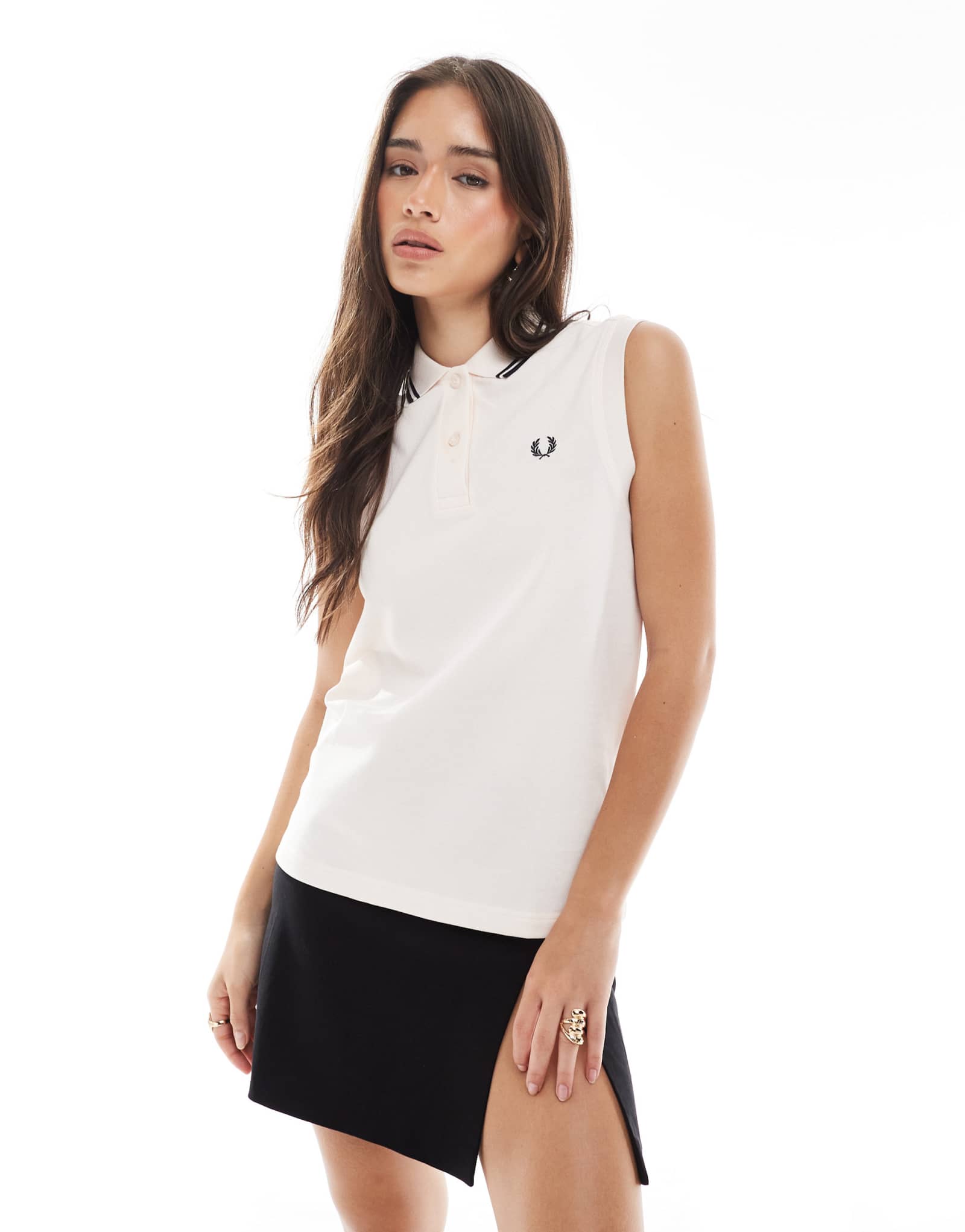 Светло-розовая рубашка поло без рукавов с двойным воротником от Fred Perry