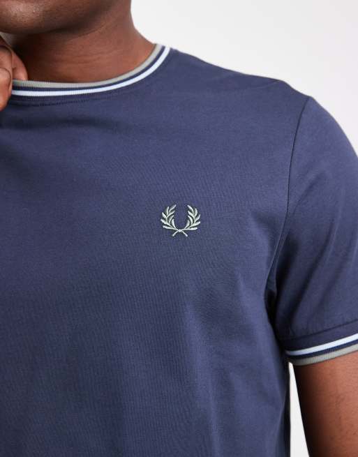 【FRED PERRY】 Twin Tipped T-Shirt Twin Tipped Fred Perry Dress - Silky Peach / Dark Petrol