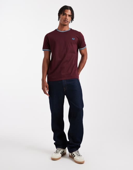 FRED PERRY TWIN TIPPED T-SHIRT サイズL M9839_100_V2_Q225_MOD1_FRONT.JPG
