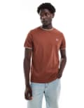 [Fred Perry] Fred Perry twin tipped t-shirt in clay brown XS Brown