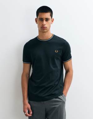 Fred Perry twin tipped t-shirt in dark green