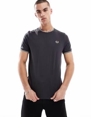 Fred Perry Fred Perry twin tipped t-shirt in dark grey