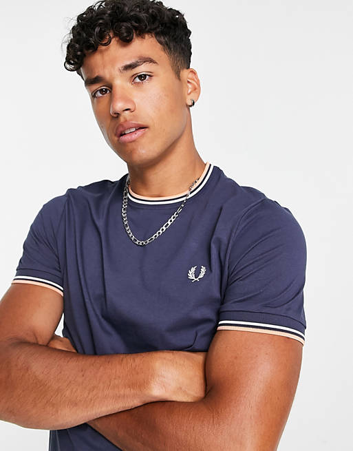  Fred Perry twin tipped t-shirt in dark grey 