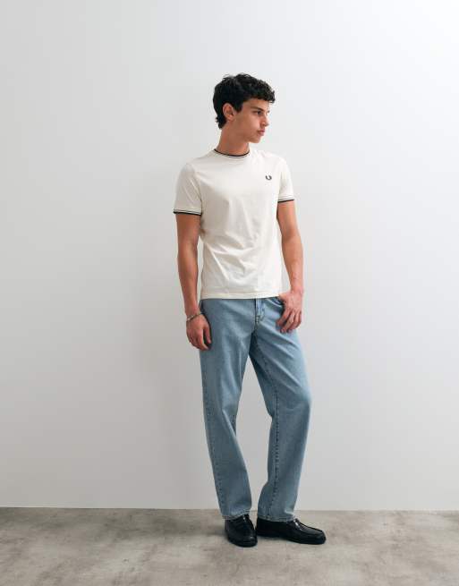 Fred Perry twin tipped t-shirt in ecru, 3 of 5