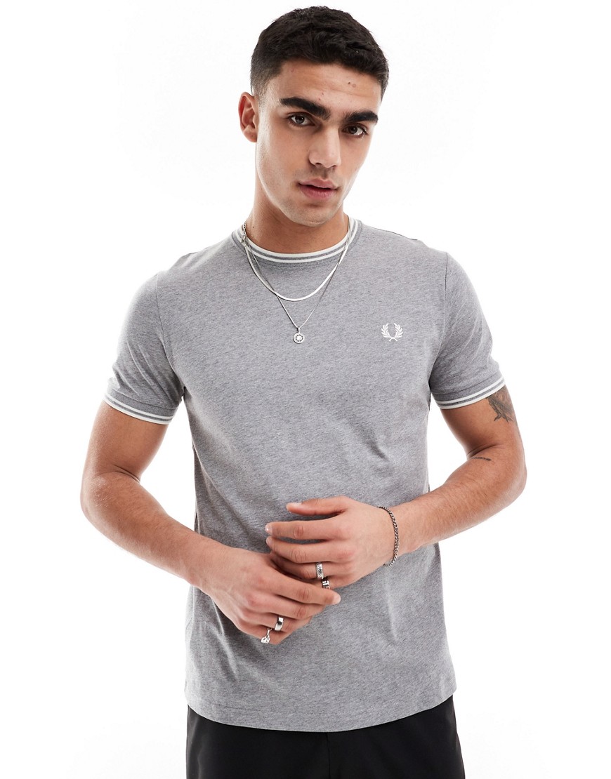 Fred Perry twin tipped t-shirt in grey