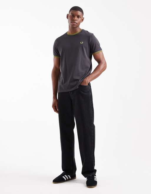 Fred Perry twin tipped t-shirt in grey, 2 of 5