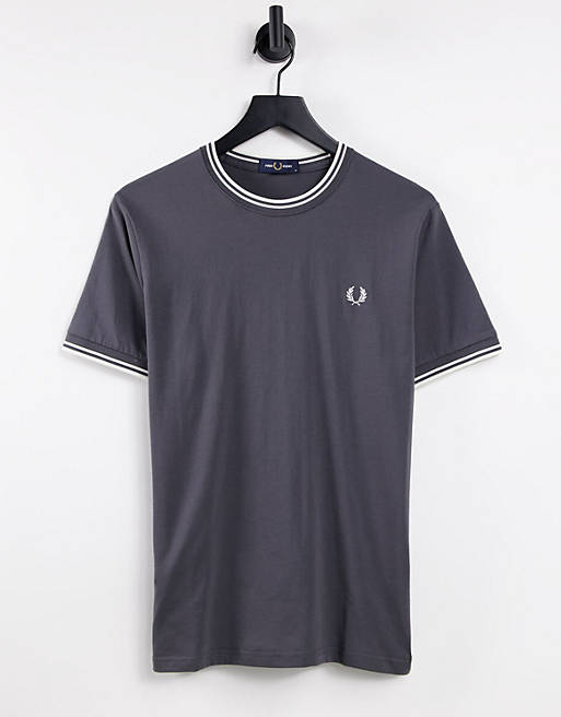 Fred Perry twin tipped t-shirt in gunmetal grey | ASOS