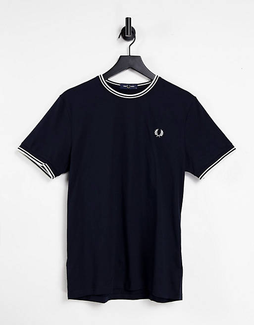 Men Fred Perry twin tipped t-shirt in navy 