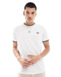 [Fred Perry] Fred Perry twin tipped t-shirt in white M White