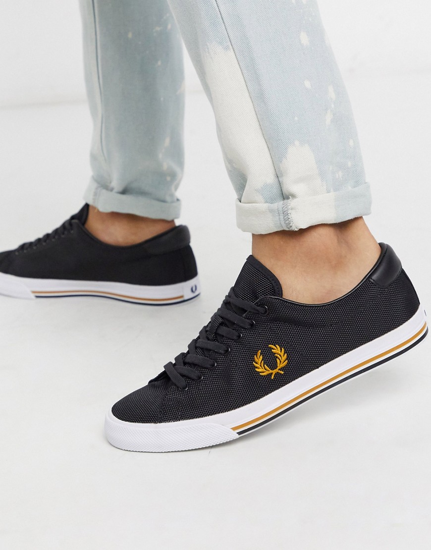 Fred Perry - Underspin - Sneakers di tela opache nere-Nero
