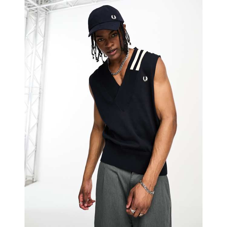 204968216-1-navy?$n_750w$&wid=