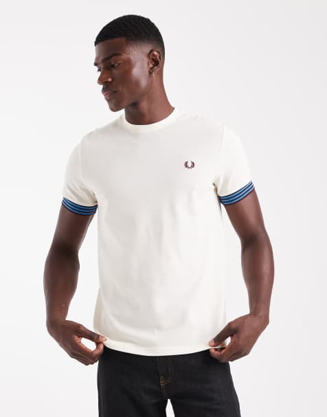 Fred Perry – Vit t-shirt med randig mudd - view 1
