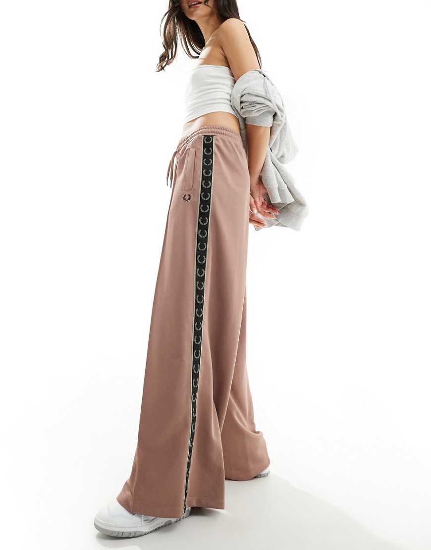 wide leg track pants in pink