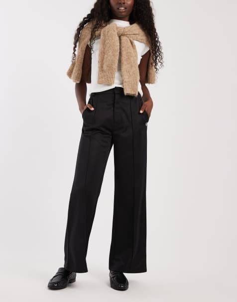 Fred Perry cotton wide leg tricot trousers with front pleat in black