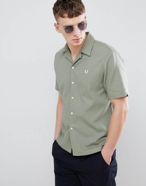 Fred Perry woven pique revere collar shirt in green | ASOS