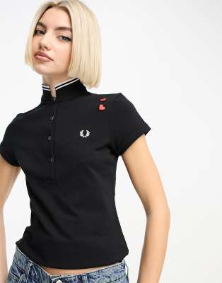 Fred Perry Fred Perry x Amy Winehouse polo shirt in black