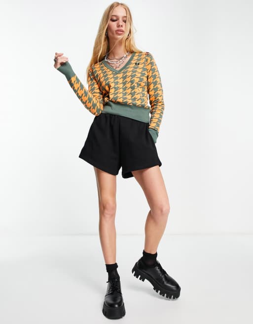 Fred Perry x Amy Winehouse – Pullover in Orange mit Hahnentrittmuster, 4 von 4