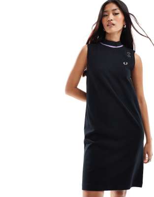 ■FRED PERRY■ Amy Winehouse Linen Sleeveless Knit Dress Oat Fred Perry x Amy Winehouse Foundation - Sleeveless Knitted