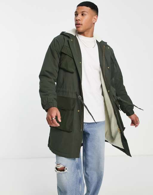 Fred Perry – Zielona kurtka parka z dużymi kieszeniami 