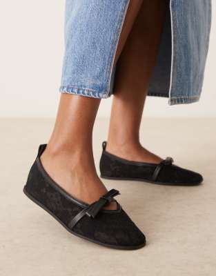 Free People - Ballerinas aus Spitze und Mesh in Schwarz