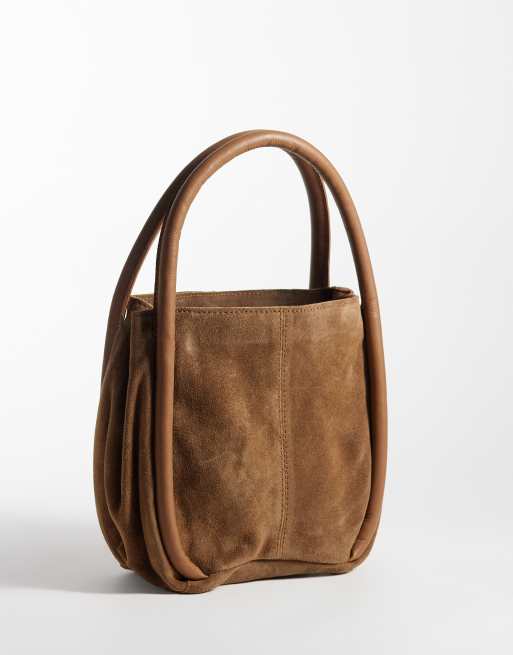 Free People Barlow bucket bag in cognac, 4 of 4