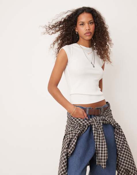 Free People – Benvit, ribbad och kort t-shirt med raglanärmar - view 1