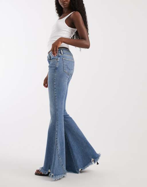 Free People boho low rise flare jeans in poppy blue, 3 of 5