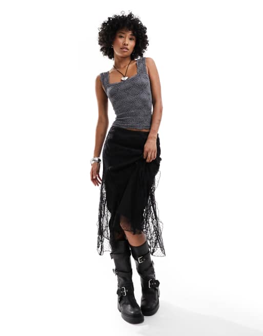 Free People – Camisole-Oberteil in verwaschenem Schwarz mit Struktur und eckigem Ausschnitt