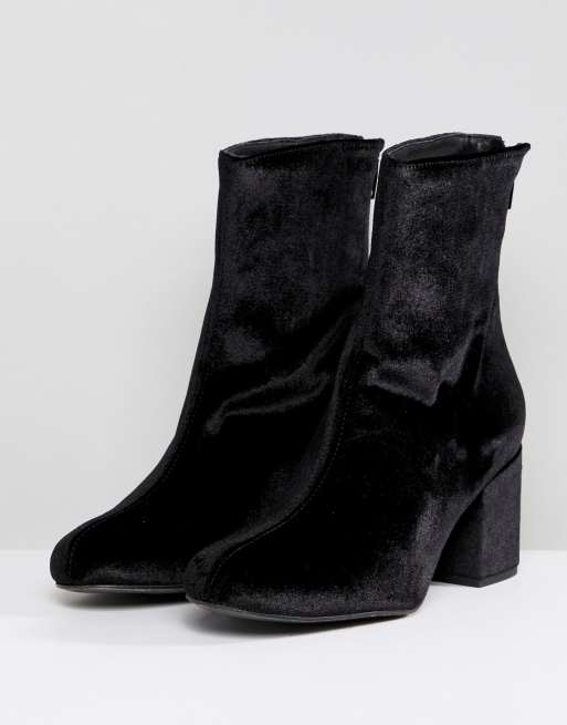 Cecile hot sale ankle boot