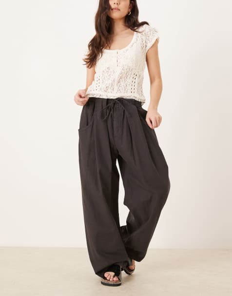 Free People – Chambers – Locker geschnittene Schlupfhose in Schwarz - view 1