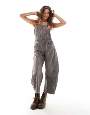 cropped leg overalls in gray